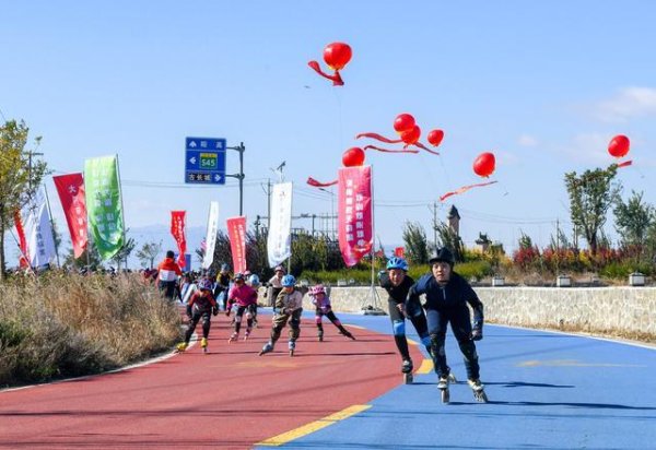 红牛策略 大同：轮滑爱好者解锁“运动+文旅”新体验